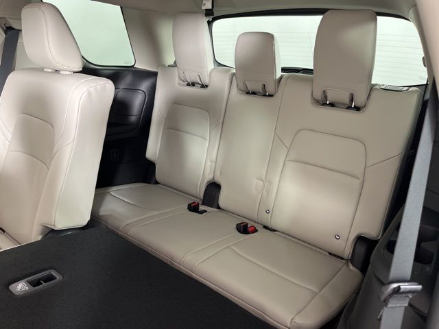 2025 Super Black Nissan Pathfinder SL 4X4 SUV
