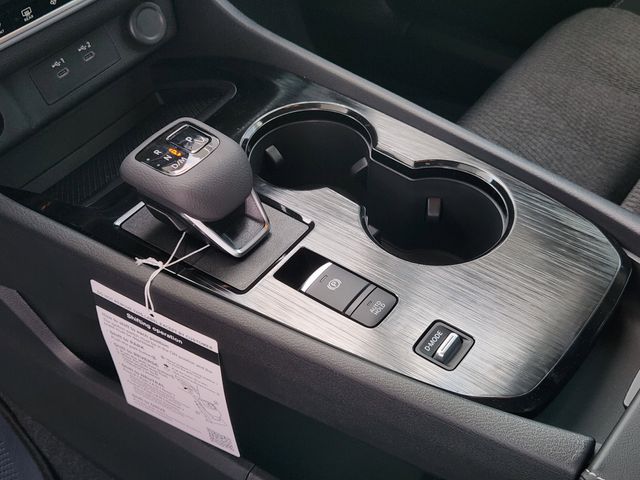 2026 Nissan Rogue SV photo 13