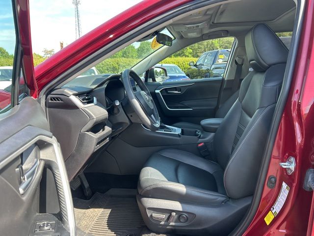 2023 Toyota RAV4 XLE Premium - Photo 17