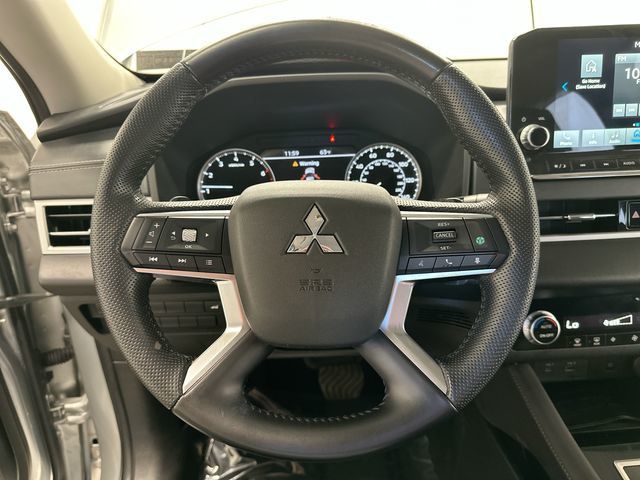 2022 Mitsubishi Outlander SE Silver at Honda North