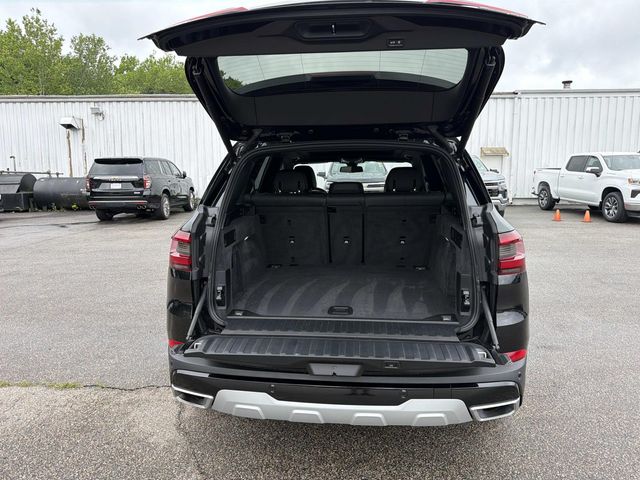 2022 BMW X5 - Image 27