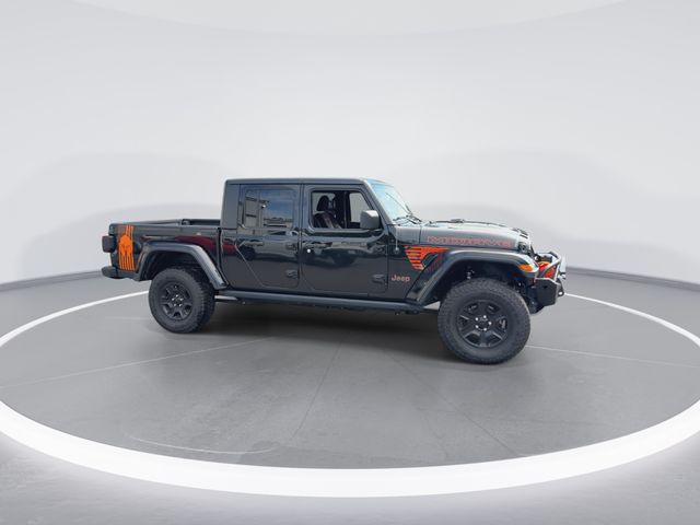 Used 2020 Black Jeep Mojave image 2