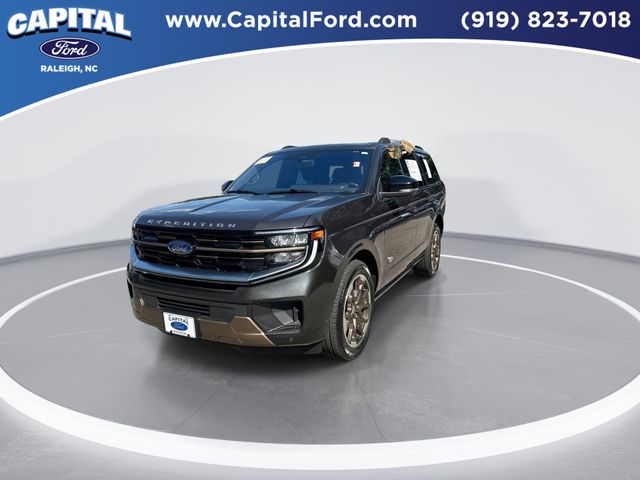 Used 2025 Gray Ford King Ranch image 4