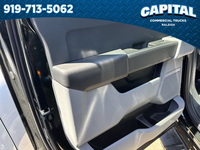 2025 Ford F-550 Super Duty Chassis Cab XL - Photo 17