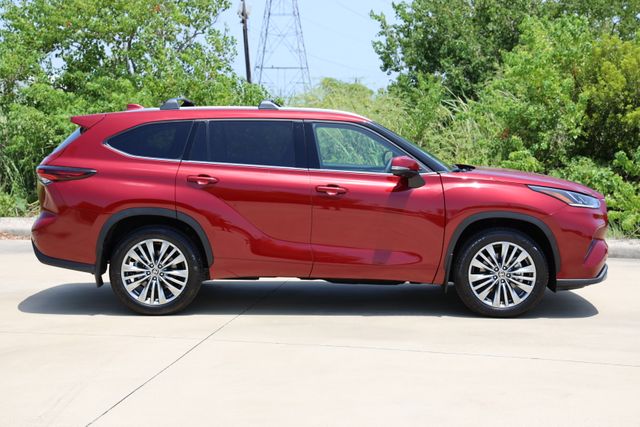 2026 Toyota Highlander Platinum - 3