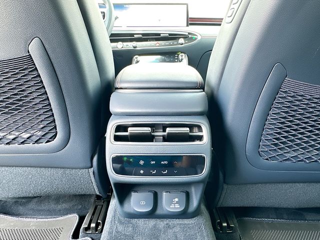 2026 Genesis GV70 Sport Prestige 18