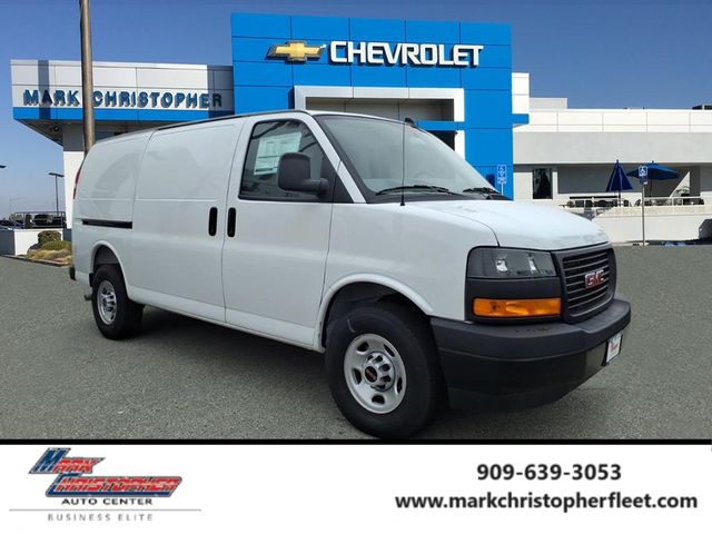 2025 Chevrolet Express 2500 Work Van HD's photo