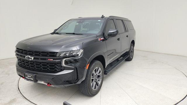 2024 Chevrolet Suburban 4WD 1500 Z71's photo