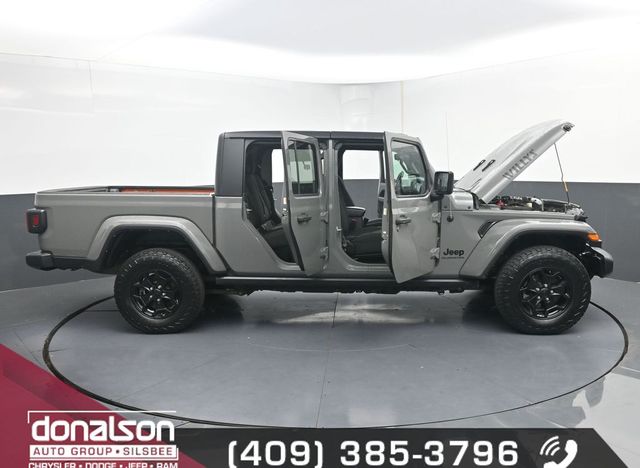 used 2022 Jeep Gladiator car, priced at $29,901
