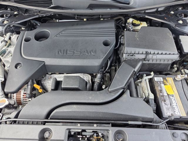 Used 2017 Nissan Altima Sedan