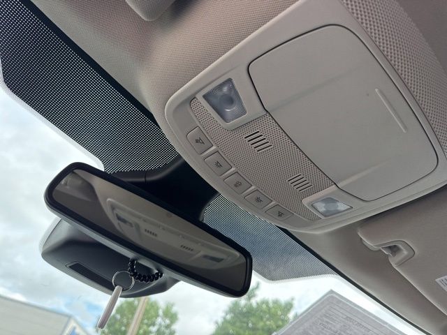 2024 Ford Edge SEL - Photo 19