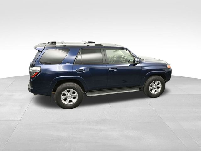 2022 Toyota 4Runner SR5 Premium 30