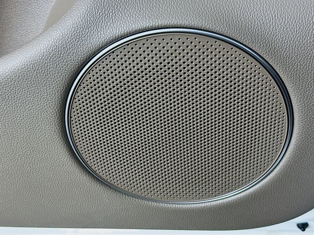 Thumbnail: 2026 Genesis GV70 - 19
