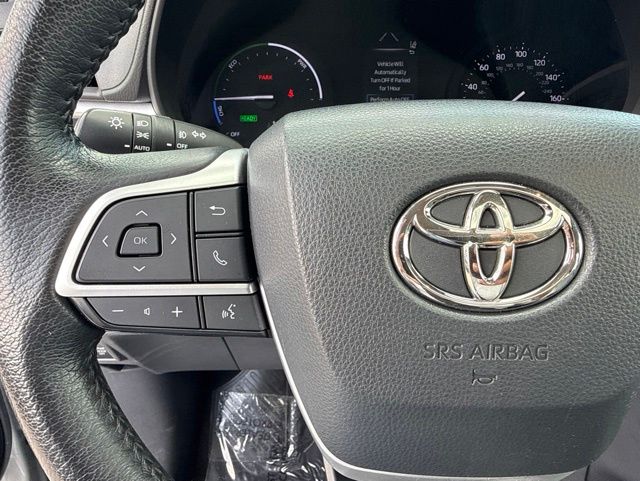 2023 Toyota Sienna XLE - Photo 27