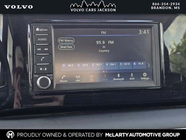 Used 2025 Nissan Kicks SUV