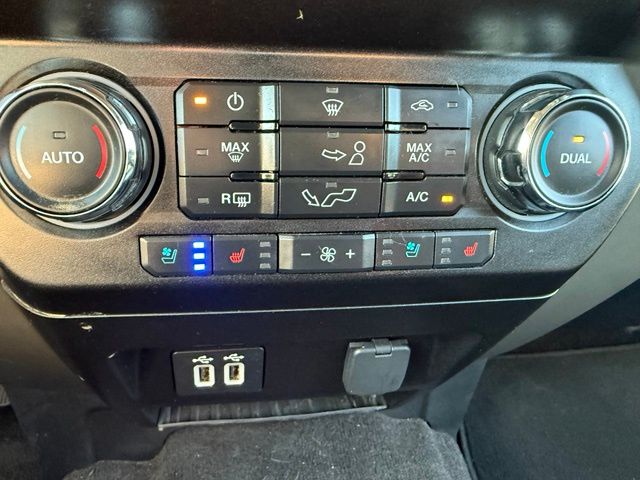 2020 Agate Black Metallic Ford F-150 Lariat 4X4 Truck