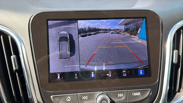 used 2024 Chevrolet Equinox car, priced at $26,999