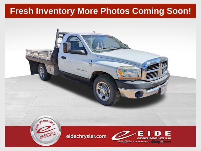 Bright White Clearcoat 2006 Dodge RAM 2500 Pickup Truck 4X2 5-Speed Automatic
