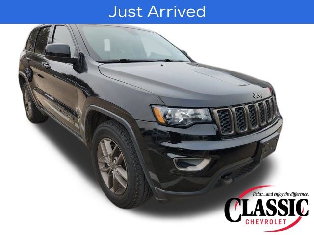 2017 Jeep Grand Cherokee Laredo