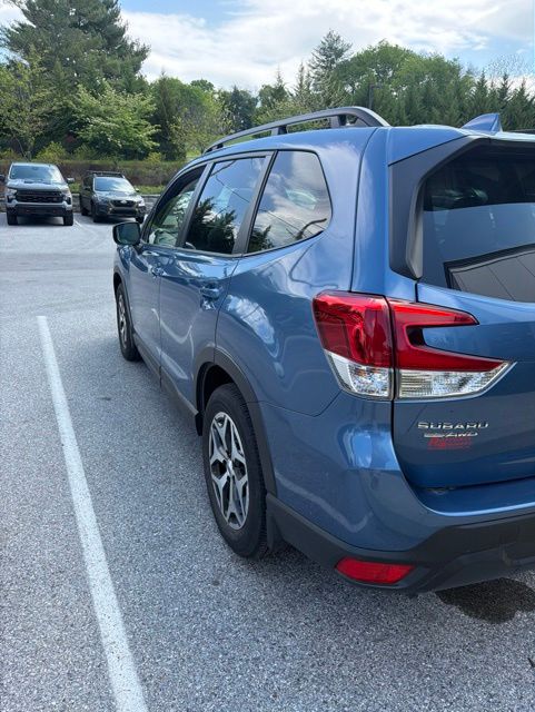 2023 Subaru Forester Premium Blue at Subaru and VW of Moon Township