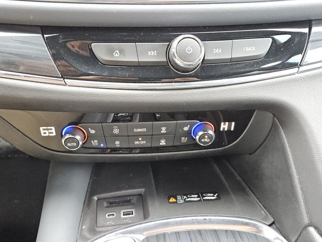 2024 Buick Enclave Premium FWD