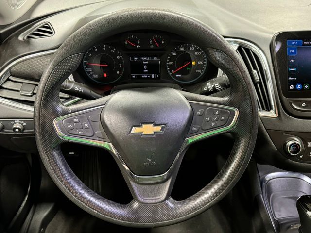 2020 Chevrolet Malibu LT 14