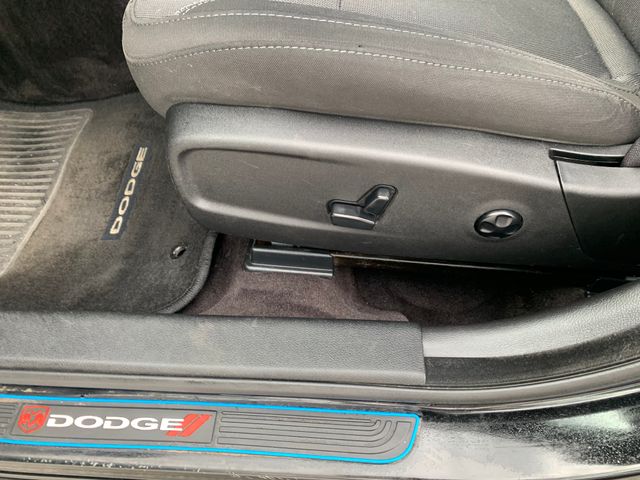 Used 2016 Dodge Charger Sedan
