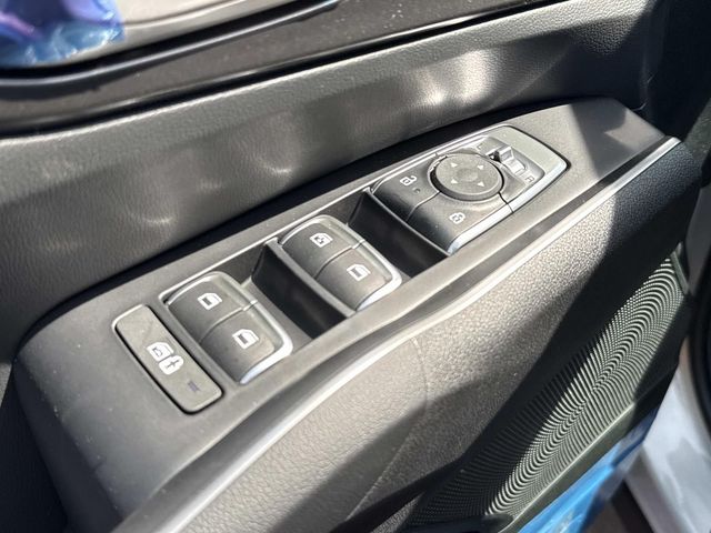 New 2026 White Kia LX image 26