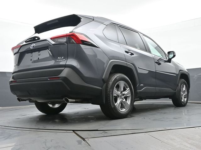 2024 Toyota RAV4 Hybrid XLE 34