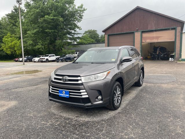 Used 2017 Toyota Highlander SUV