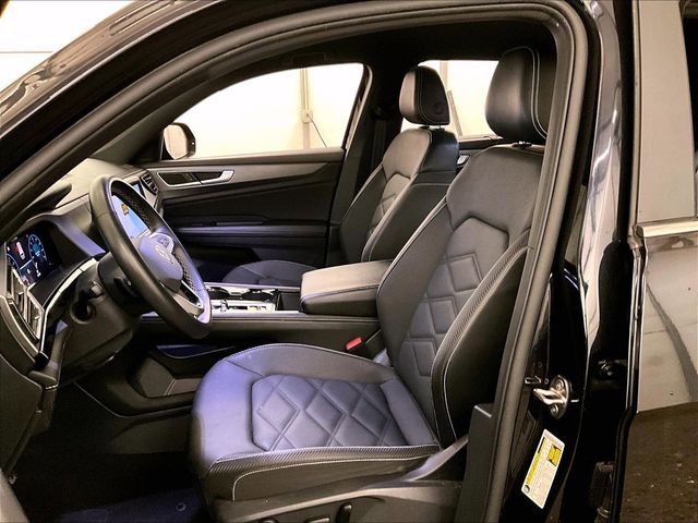 2024 Volkswagen Atlas Cross Sport 2.0T SE w/Technology Black at Grove City Ford