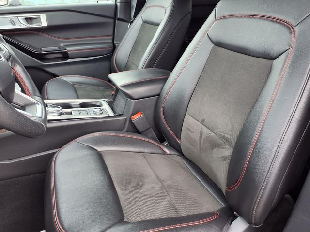 2024 Ford Explorer - Image 3