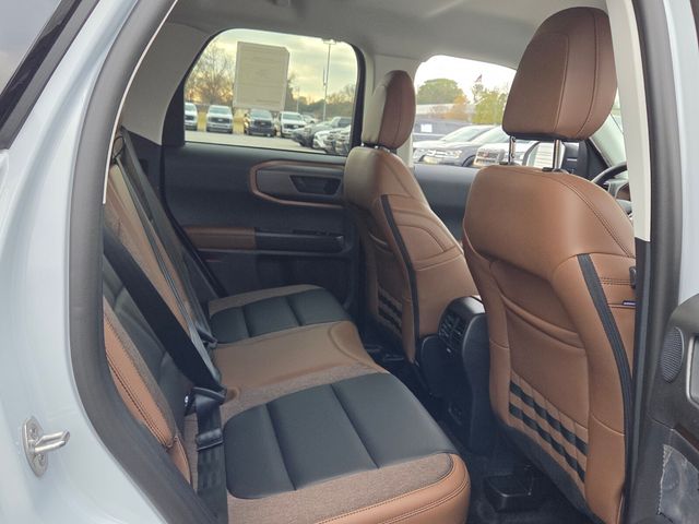 New 2026 White Ford Outer Banks image 15