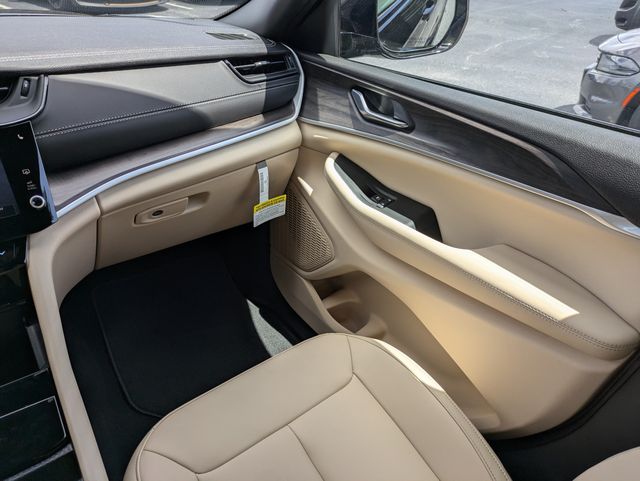2026 Jeep Grand Cherokee L Limited 4x2