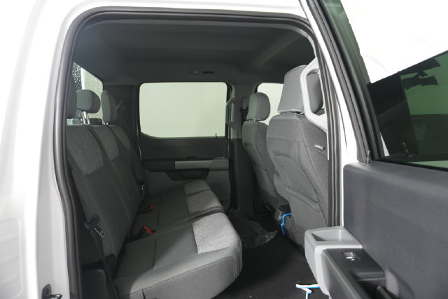 New 2026 White Ford XLT image 28