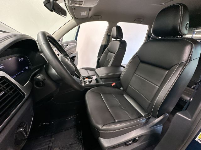 2023 Volkswagen Atlas 2.0T SE w/Technology Blue at Subaru and VW of Moon Township