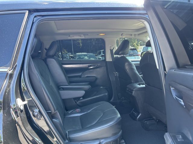 2021 Toyota Highlander Platinum - Photo 20