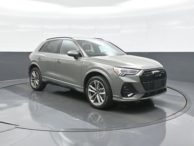 2025 Audi Q3 Premium