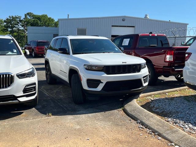 2023 Jeep Grand Cherokee Altitude X 4WD