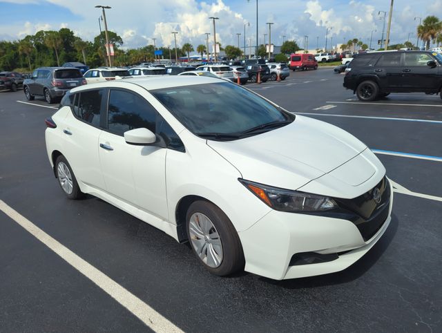 2023 Nissan LEAF S FWD
