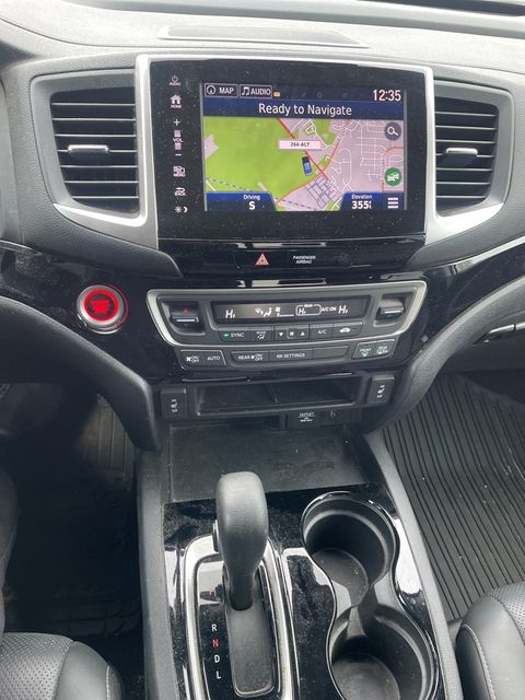 2017 Honda Ridgeline RTL-E photo 4