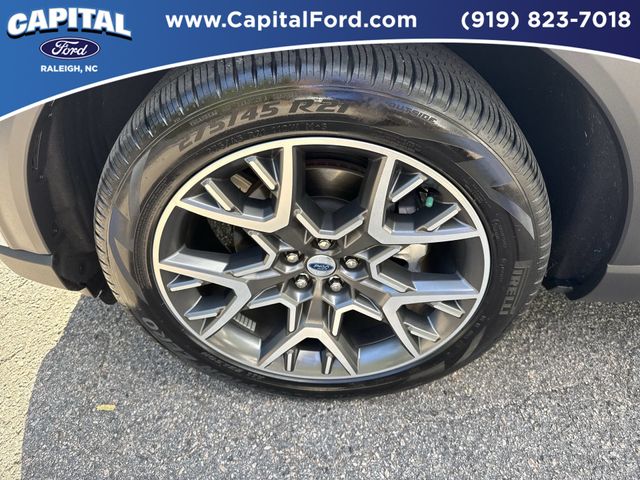 Used 2025 White Ford Platinum image 13