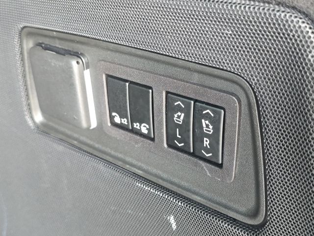 2024 Cadillac Escalade ESV Premium:C02484