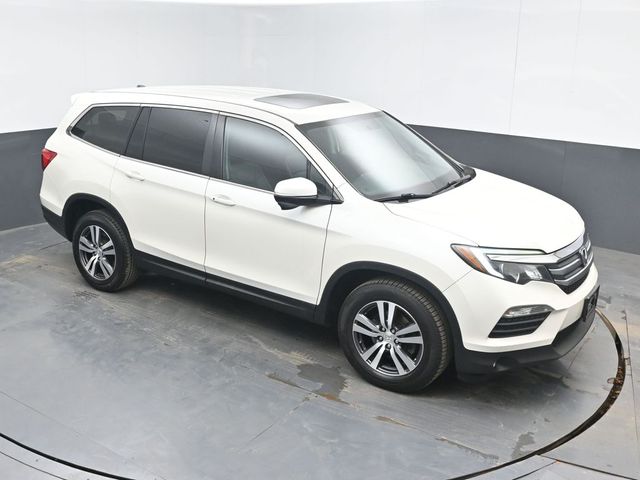 White 2018 Honda Pilot SUV / Crossover All-Wheel Drive 6-Speed Automatic