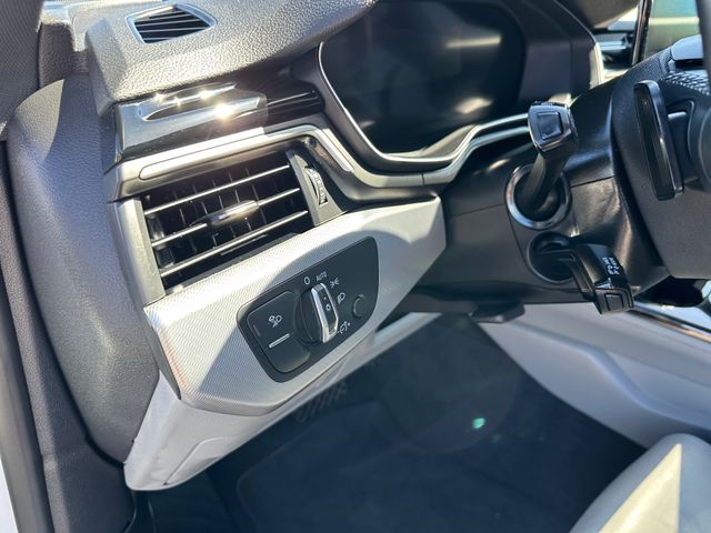 Used 2025  Audi 45 S line Premium image 21