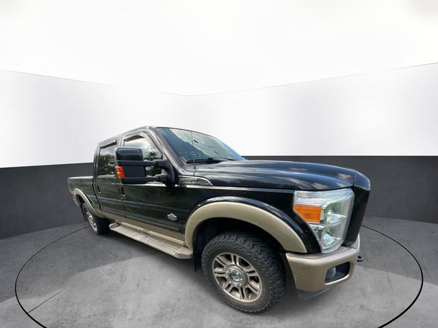 Tuxedo Black Metallic 2014 Ford F-250 Super Duty King Ranch Crew Cab 4WD Pickup Truck Four-Wheel Drive 6-Speed Automatic Overdrive