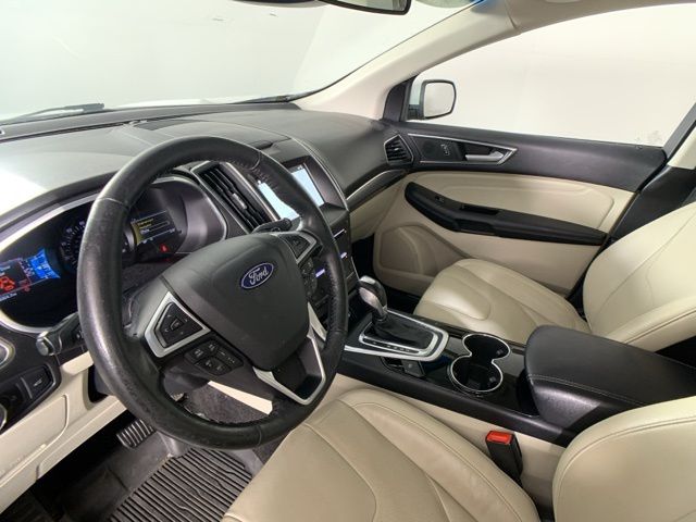 2018 Ford Edge Titanium 35