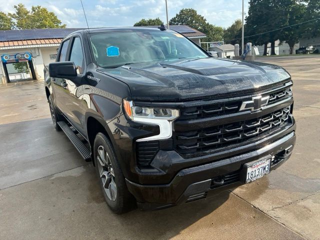 Used 2022 Black Chevrolet RST image 5