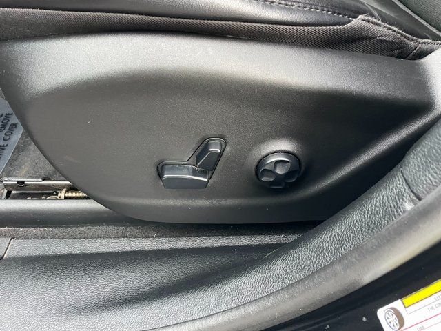 used 2020 Jeep Cherokee car, priced at $14,683