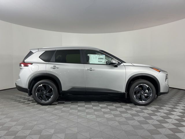 2024 Nissan Rogue SV 12